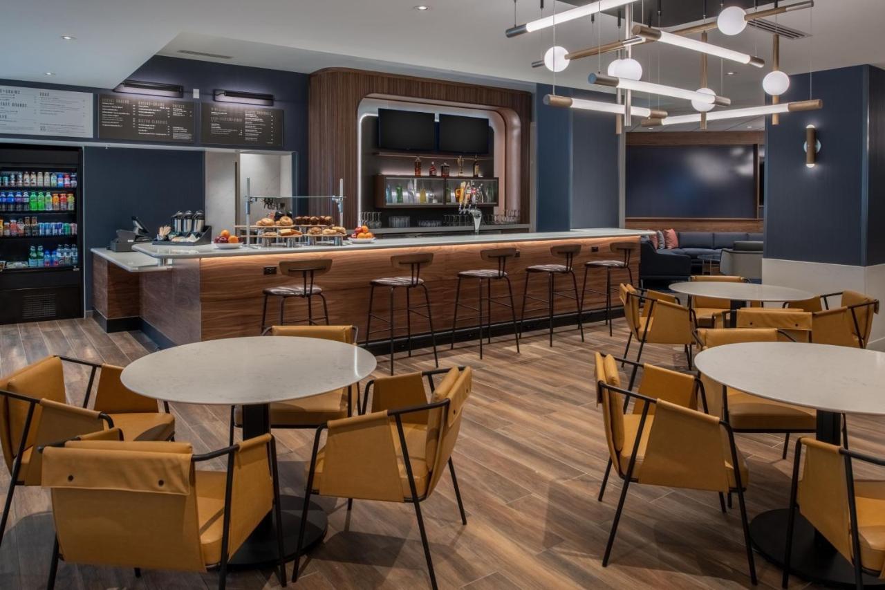 Courtyard By Marriott Olympia Hotel Luaran gambar